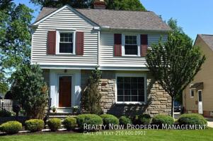 featured image of 23805 E Groveland Rd