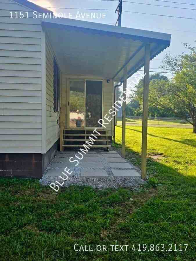 1151 Seminole Ave - Photo 4 of 15