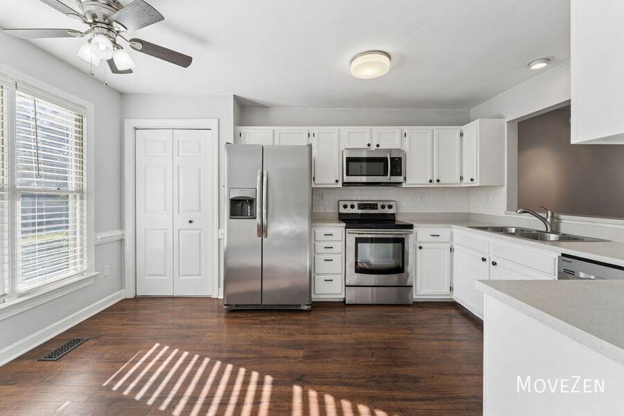 134 Sanair Ct - Photo 6 of 35