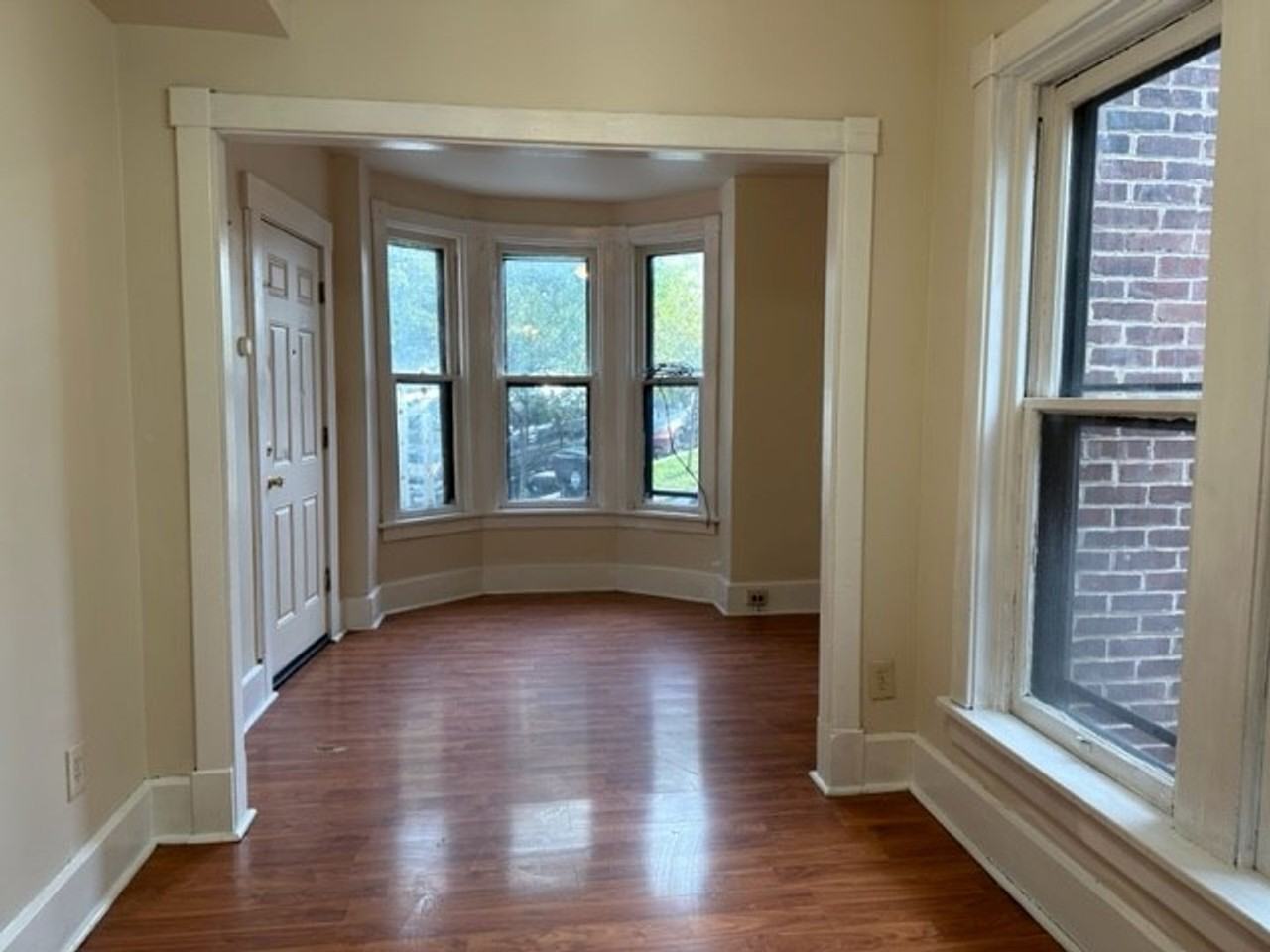 1133 Derry St #2 - Photo 4 of 8