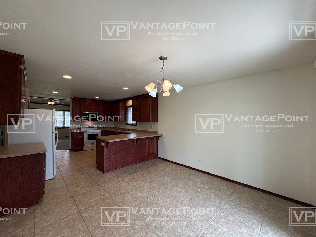 1775 Burgoyne Ct #1775 - Photo 5 of 28