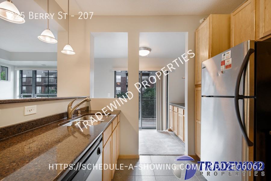 825 Berry St #207 - Photo 4 of 16