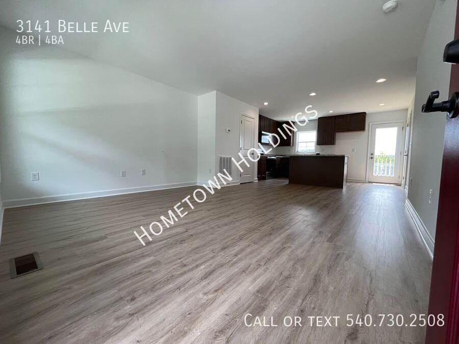 3141 Belle Ave Ne - Photo 2 of 20