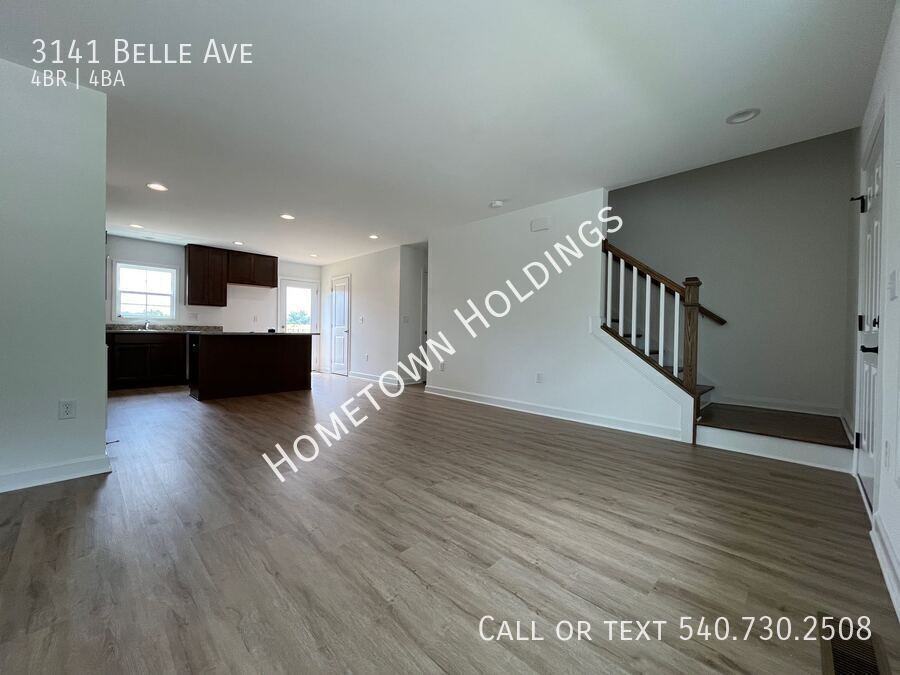 3141 Belle Ave Ne - Photo 3 of 20