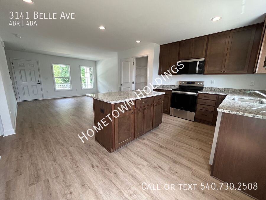 3141 Belle Ave Ne - Photo 5 of 20