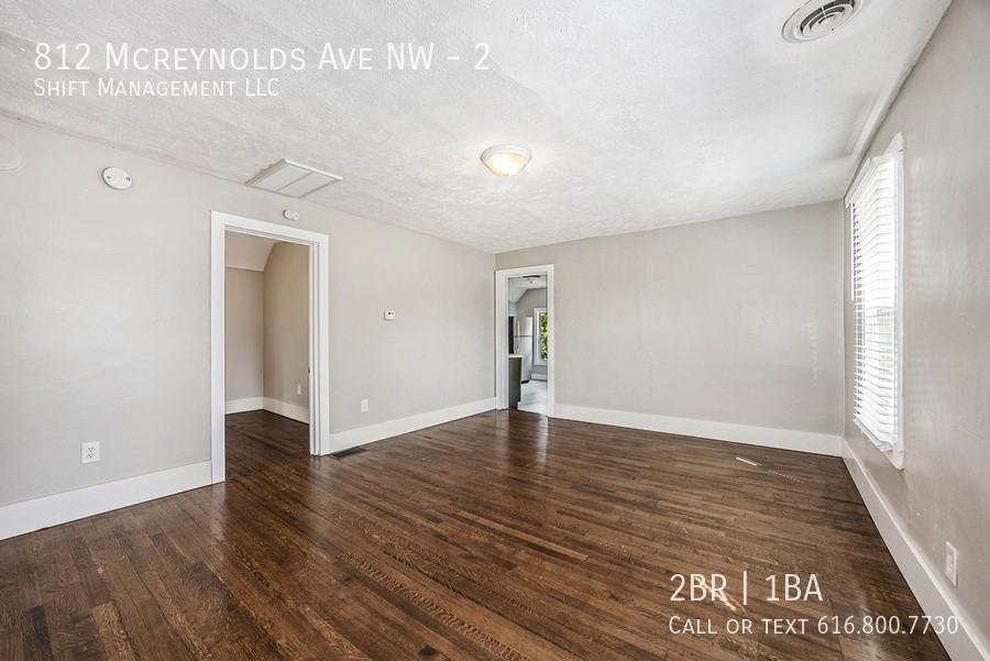 812 Mcreynolds Ave Nw #2 - Photo 3 of 16