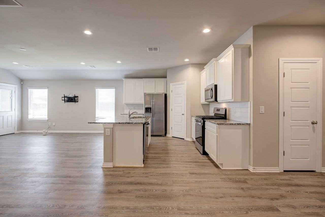 14800 Lost Falls Way #1 - Photo 5 of 34