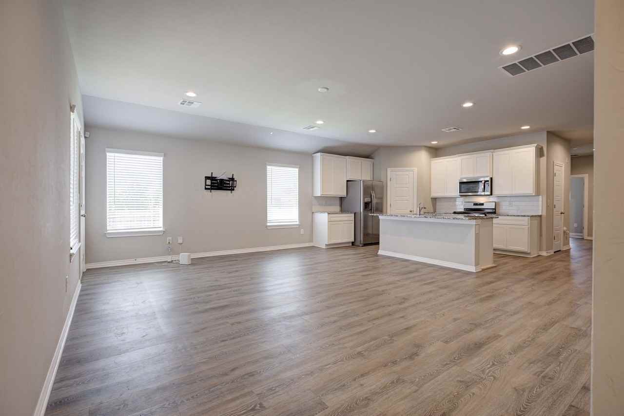 14800 Lost Falls Way #1 - Photo 6 of 34