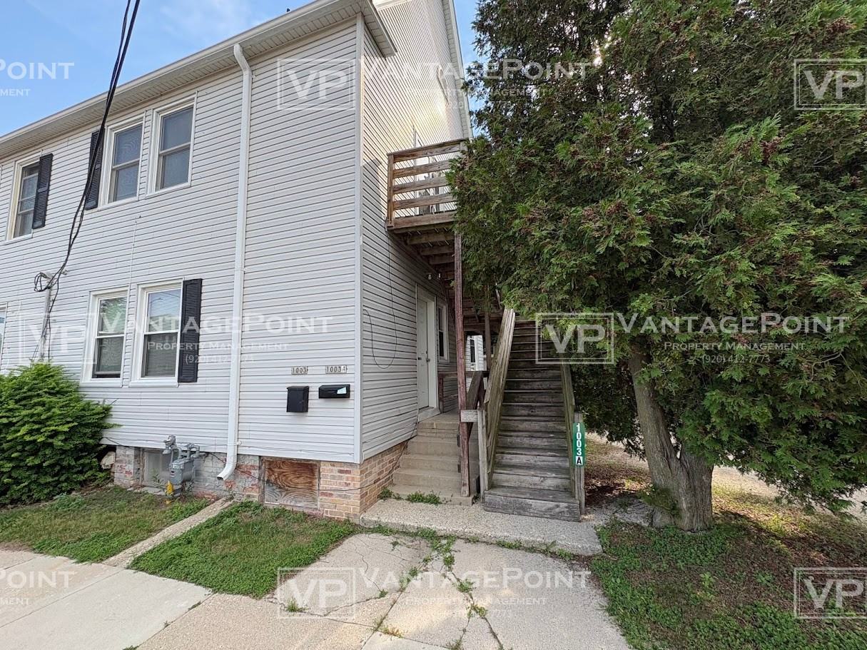 1003 S 18th St #1003AUPPER - Photo 2 of 11