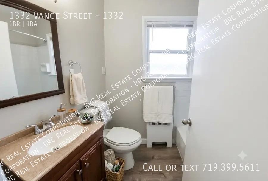 1332 Vance St #1332 - Photo 6 of 9