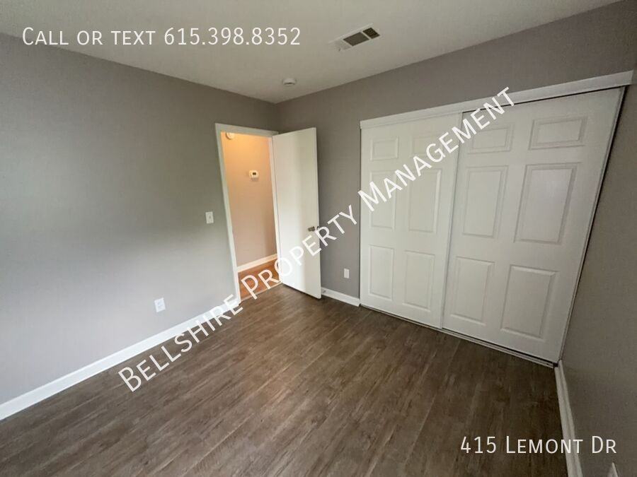 415 Lemont Dr - Photo 7 of 12