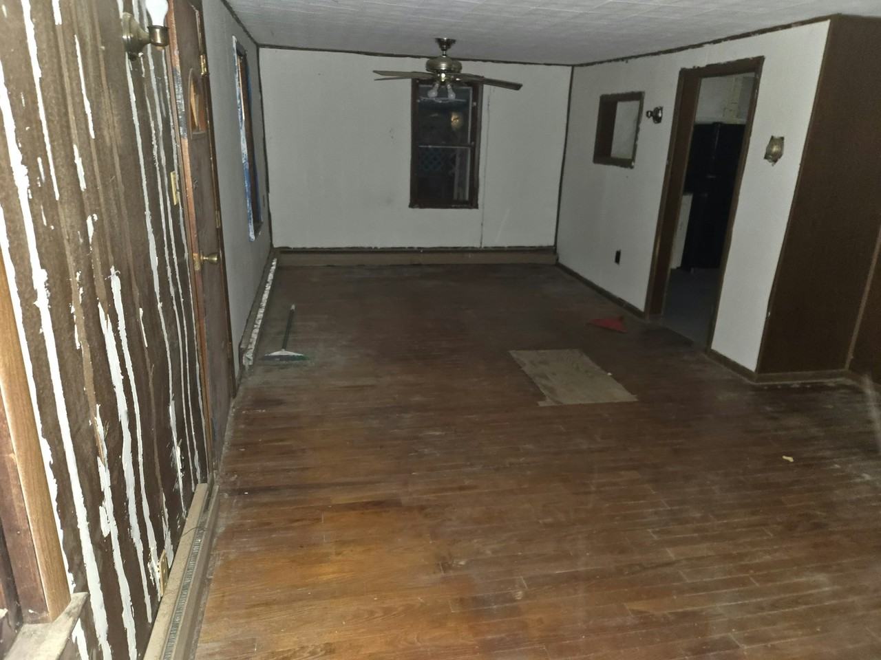143 Elm Street - Photo 4 of 12