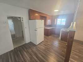 featured image of 400 Santa Fe Dr