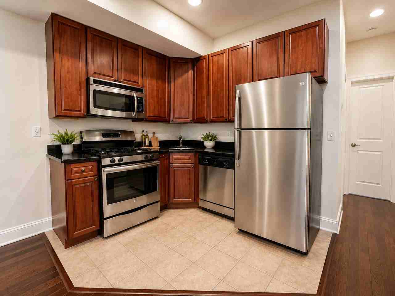 1900 N 17th St #1 - Photo 6 of 26