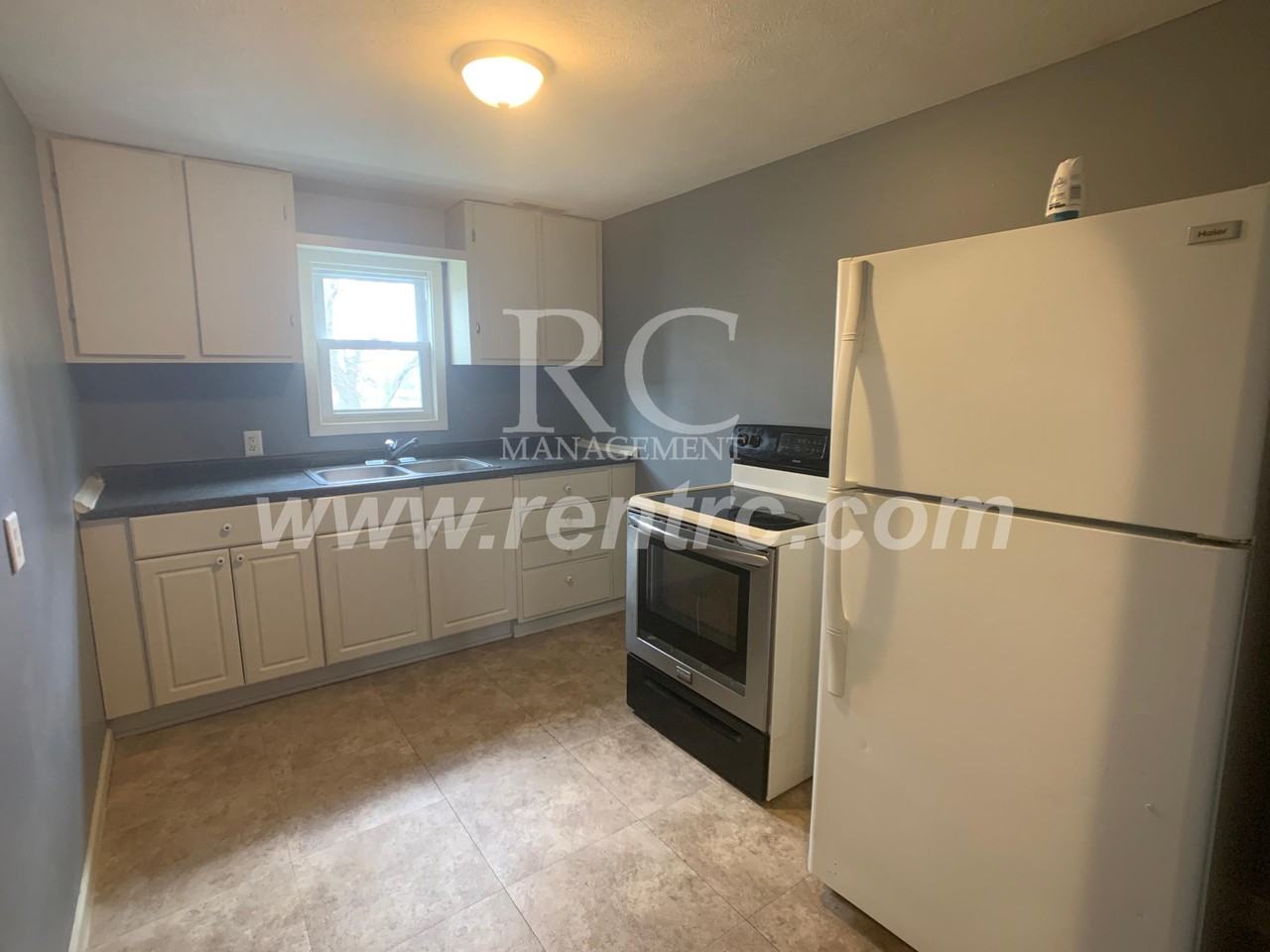 101 S 5th St Apt 3 #S - Photo 2 of 11