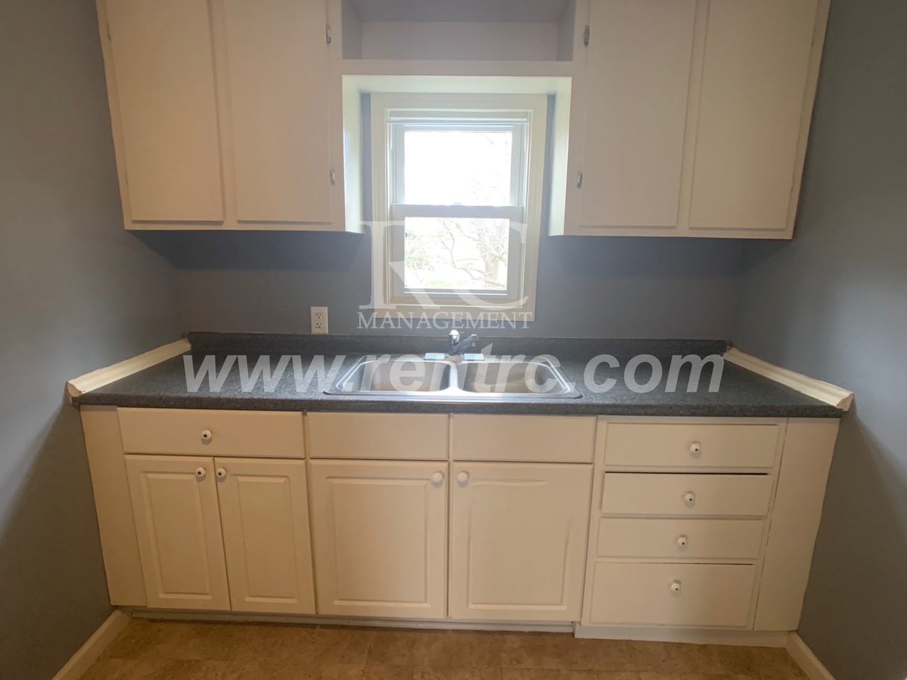101 S 5th St Apt 3 #S - Photo 3 of 11