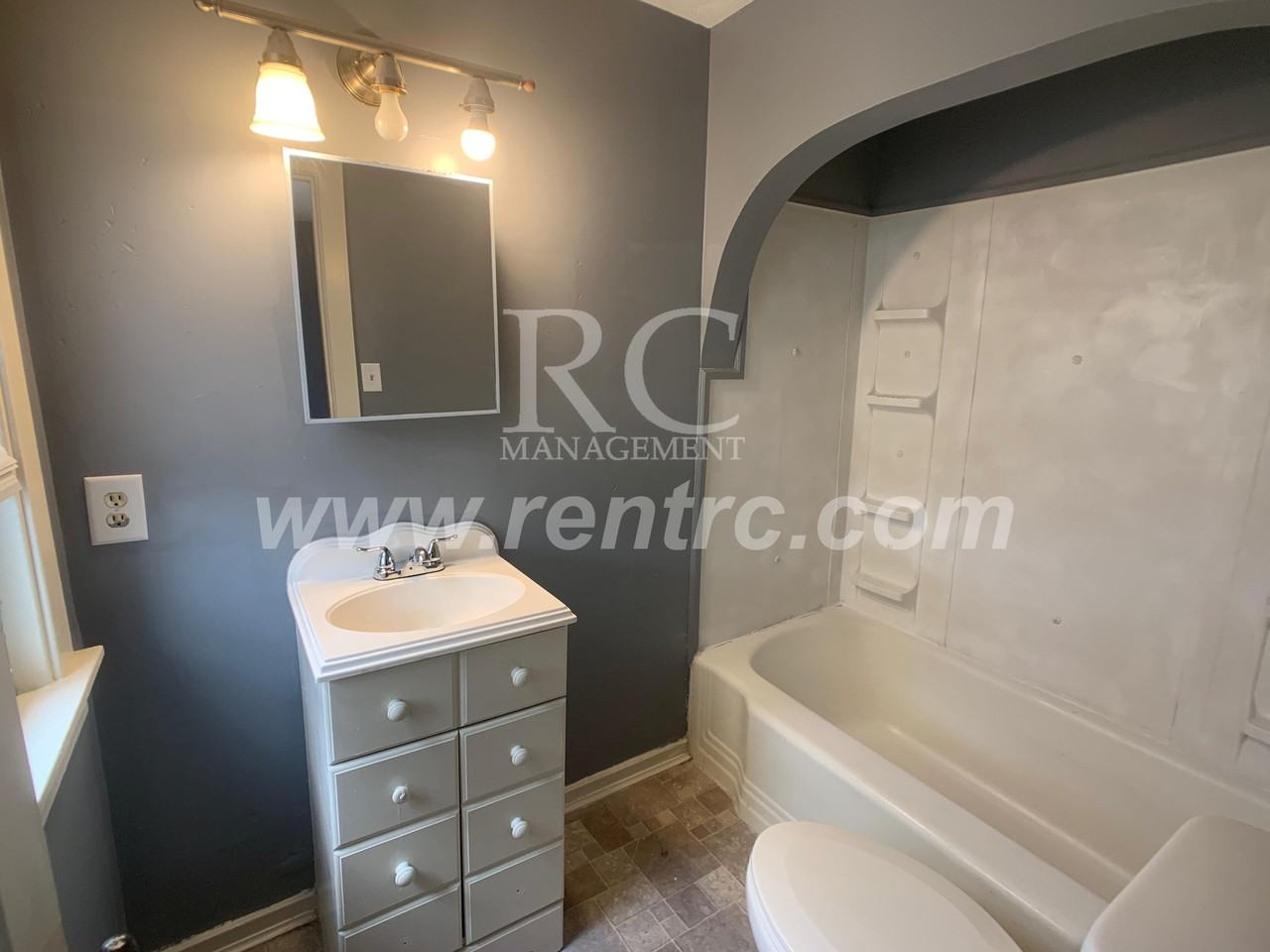 101 S 5th St Apt 3 #S - Photo 6 of 11