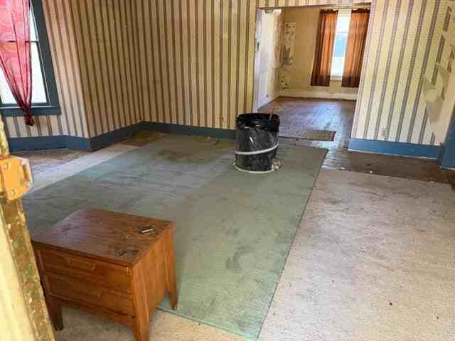 321 North Cypress Street - Photo 4 of 14