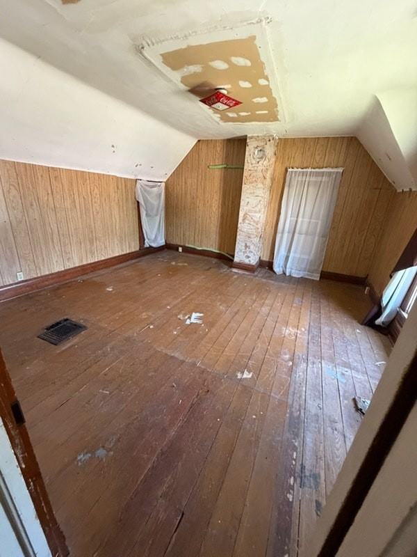 321 North Cypress Street - Photo 7 of 14