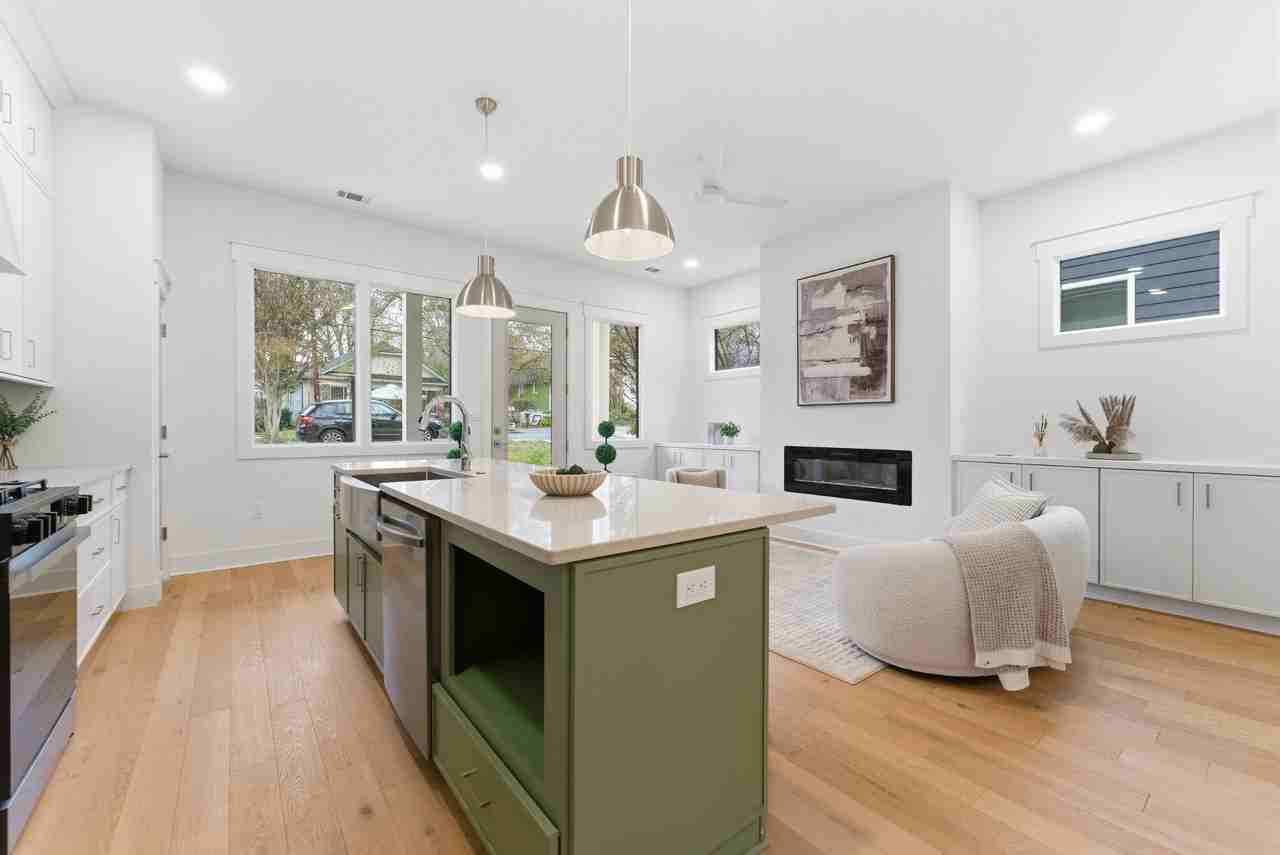 205 Whitefoord Ave Ne #A - Photo 7 of 21