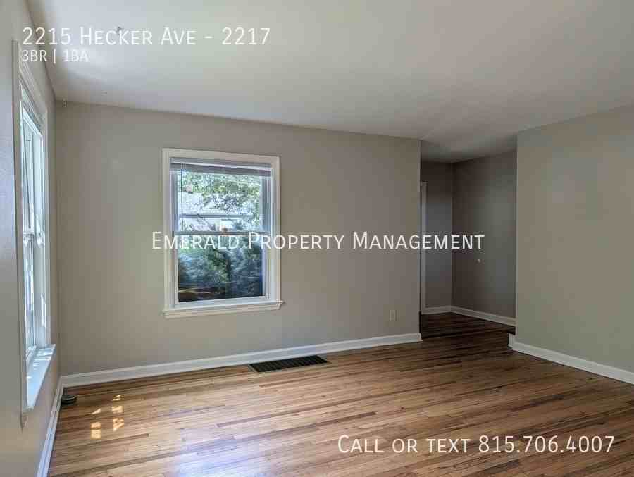 2215 Hecker Ave #2217 - Photo 3 of 12