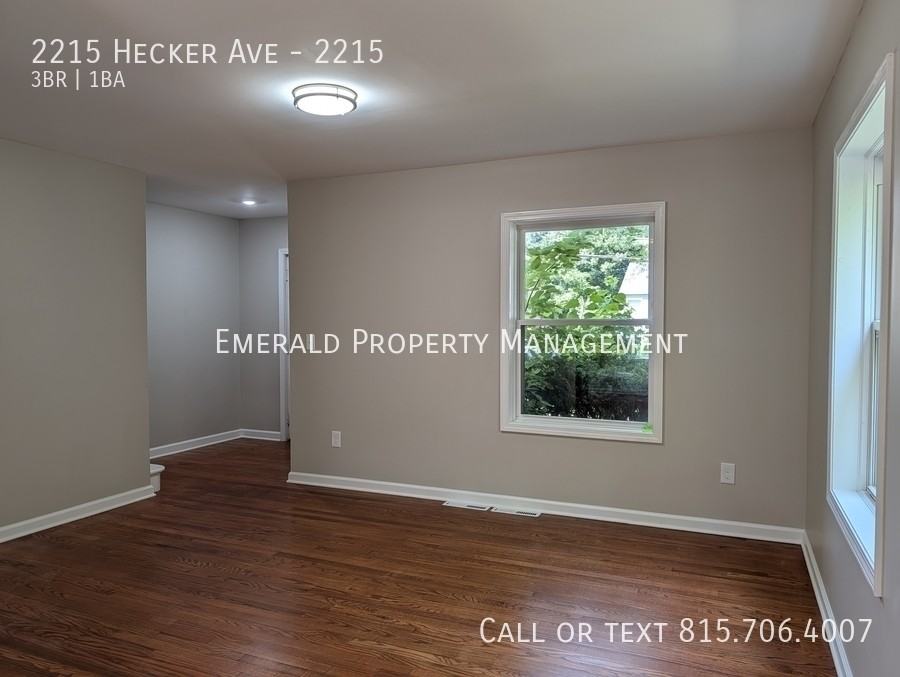 2215 Hecker Ave #2215 - Photo 3 of 11