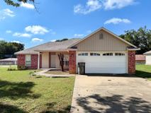 429 E El Paso St - Photo 1 of 1
