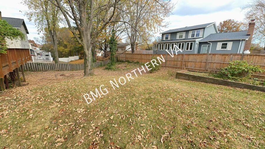 8957 Rolling Rd - Photo 3 of 4