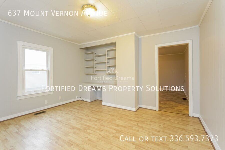 637 Mount Vernon Ave - Photo 5 of 10