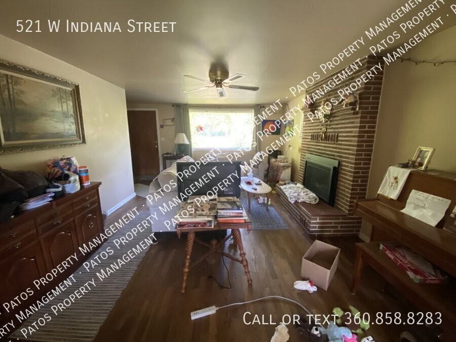 521 W Indiana St - Photo 2 of 16