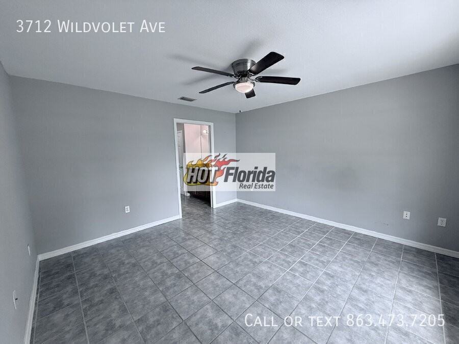 3712 Wild Violet Ave - Photo 5 of 13