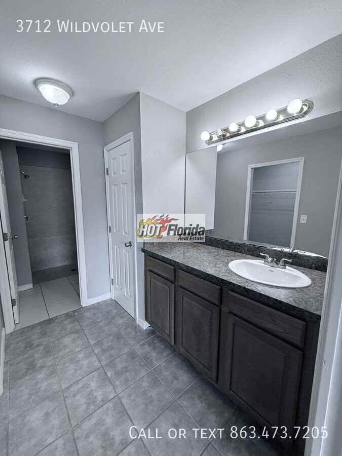 3712 Wild Violet Ave - Photo 7 of 13