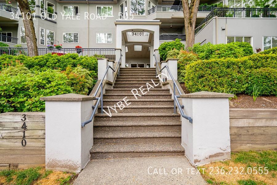 34101 Old Yale Rd #505 - Photo 4 of 38