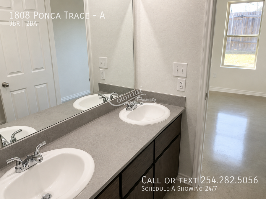 1808 Ponca Trce #A - Photo 7 of 11