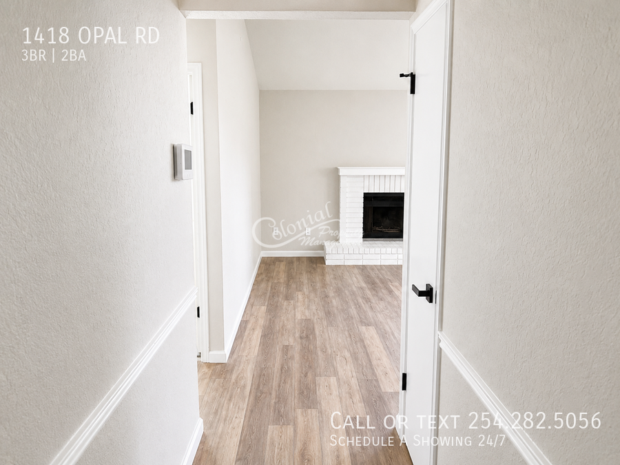 1418 Opal Rd - Photo 2 of 13