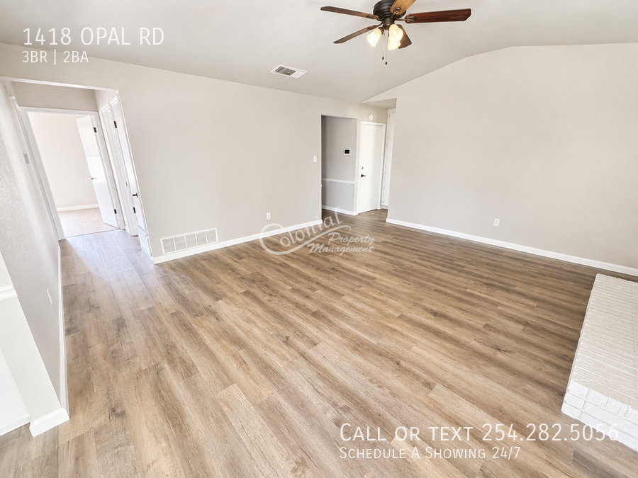 1418 Opal Rd - Photo 5 of 13