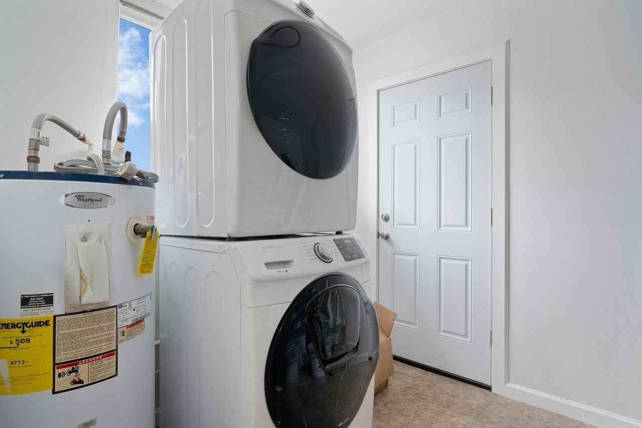 215 S 11th Street, Unit 2 - Photo 7 of 9