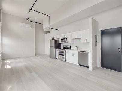 105 William Street - Photo 3 of 13