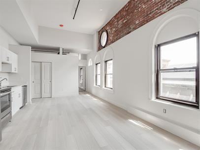 105 William Street - Photo 5 of 13