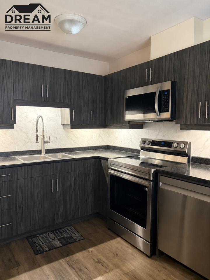 834 Exmouth Streetunit 26 #1 - Photo 3 of 13