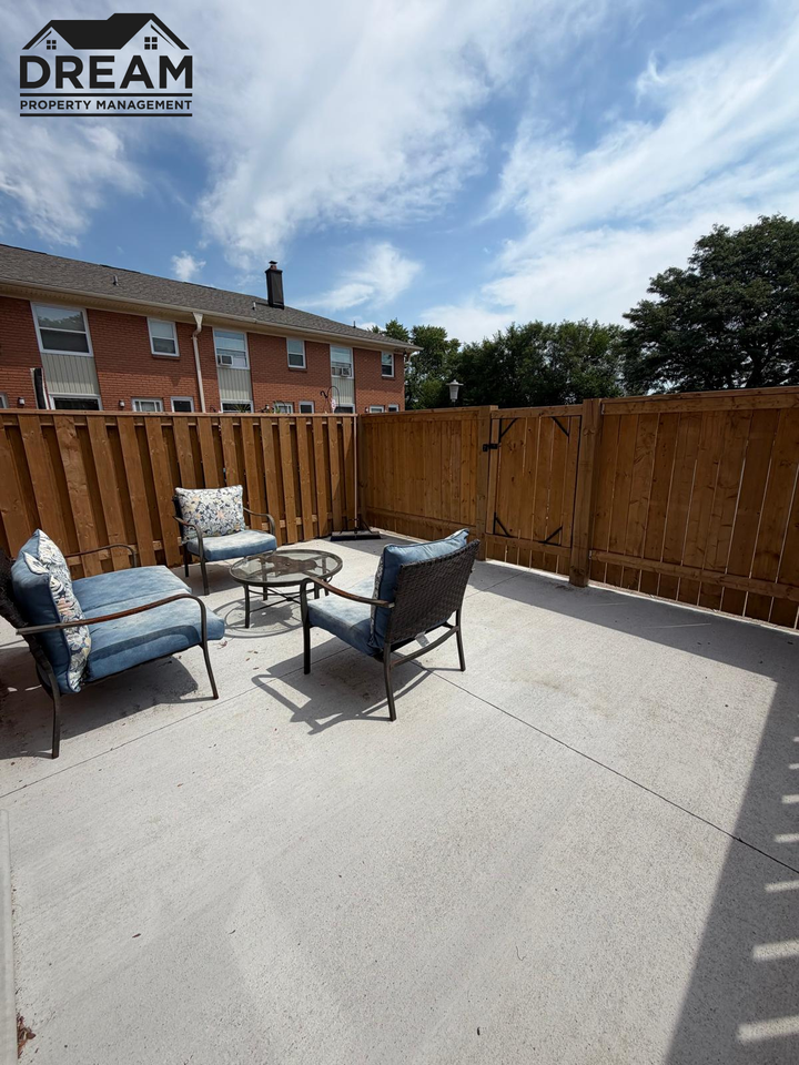 834 Exmouth Streetunit 26 #1 - Photo 7 of 13