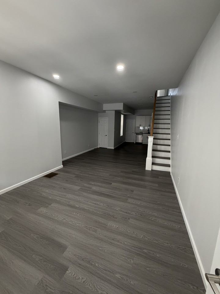 1336 S 29th St #1 - Photo 5 of 11