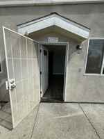 featured image of 1727 W 84th Pl
