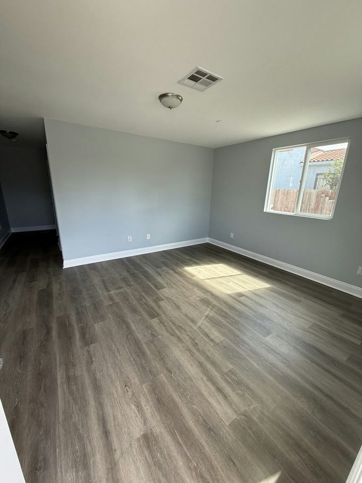 1727 West 84th Place, Unit 1729 - Photo 2 of 20