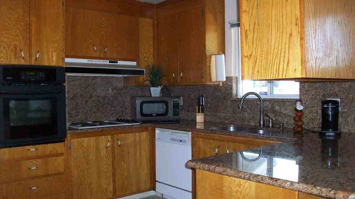 39262 Sundale Drive - Photo 5 of 15