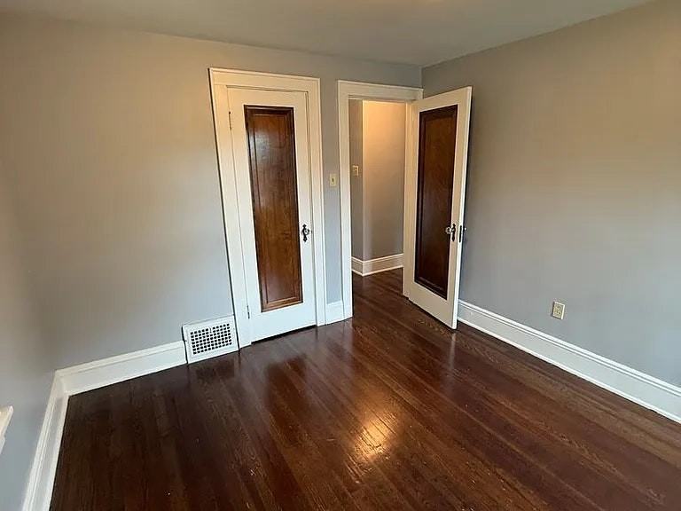 420 Grace Avenue - Photo 7 of 10