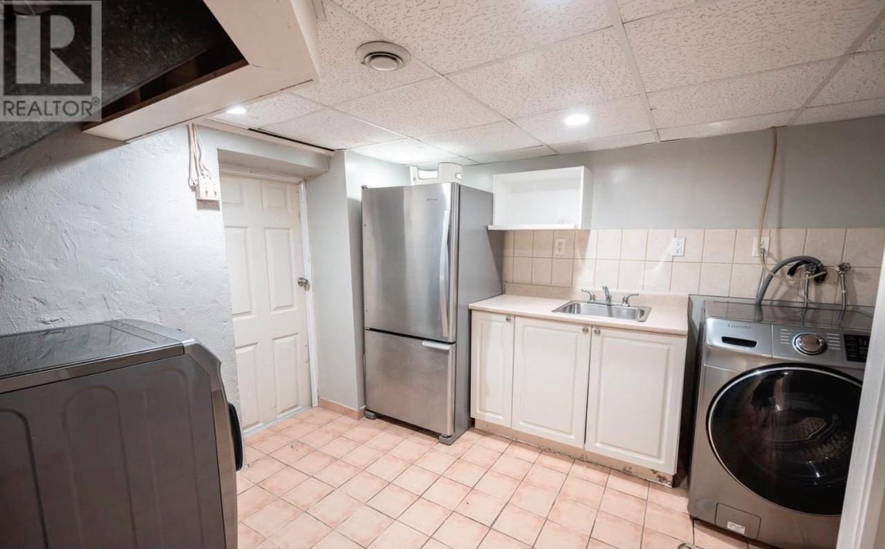 289 Pall Mall Street - Photo 4 of 17