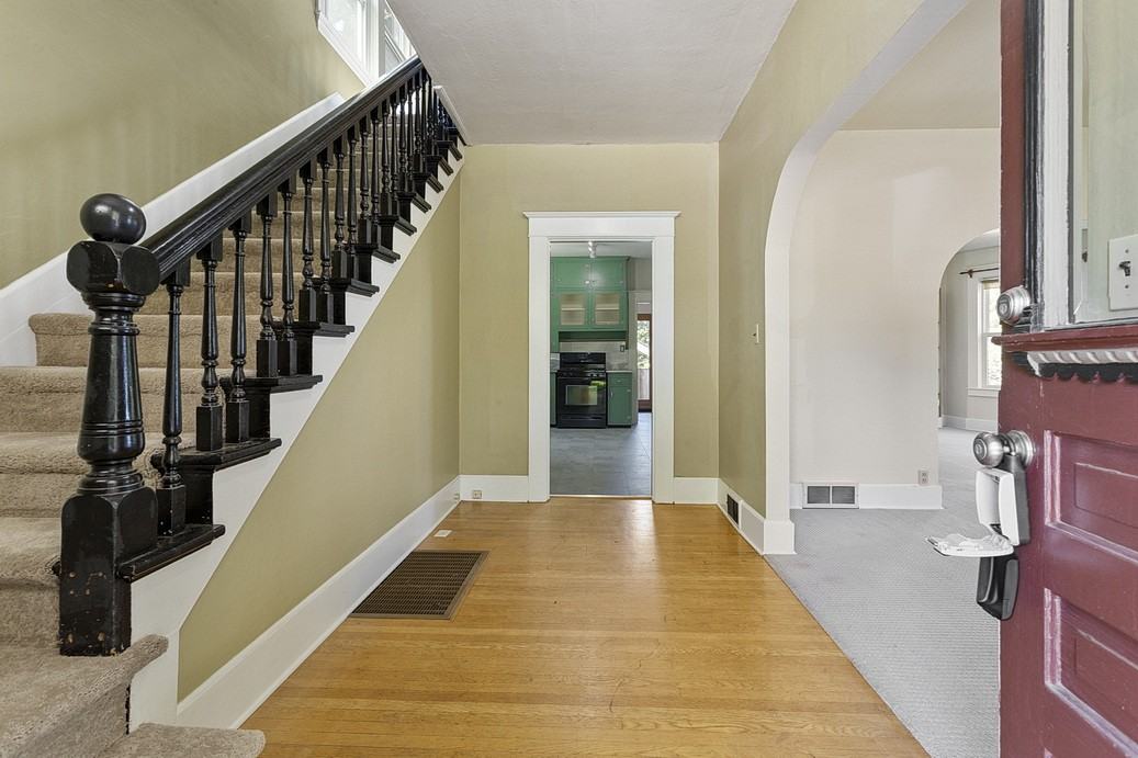 3533 Ne Grand Ave #A - Photo 4 of 36
