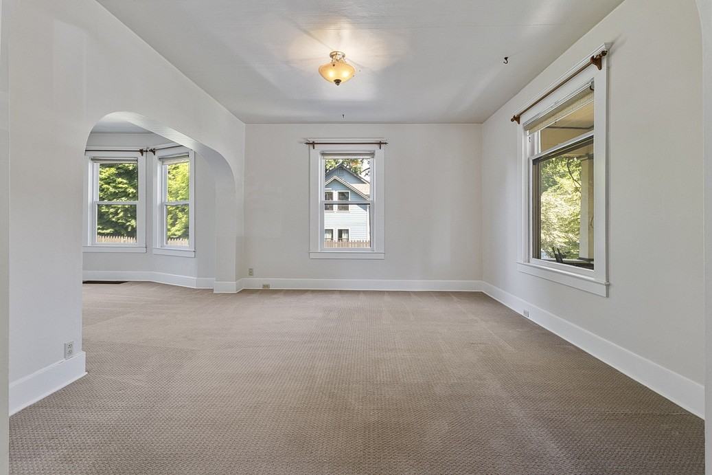 3533 Ne Grand Ave #A - Photo 5 of 36