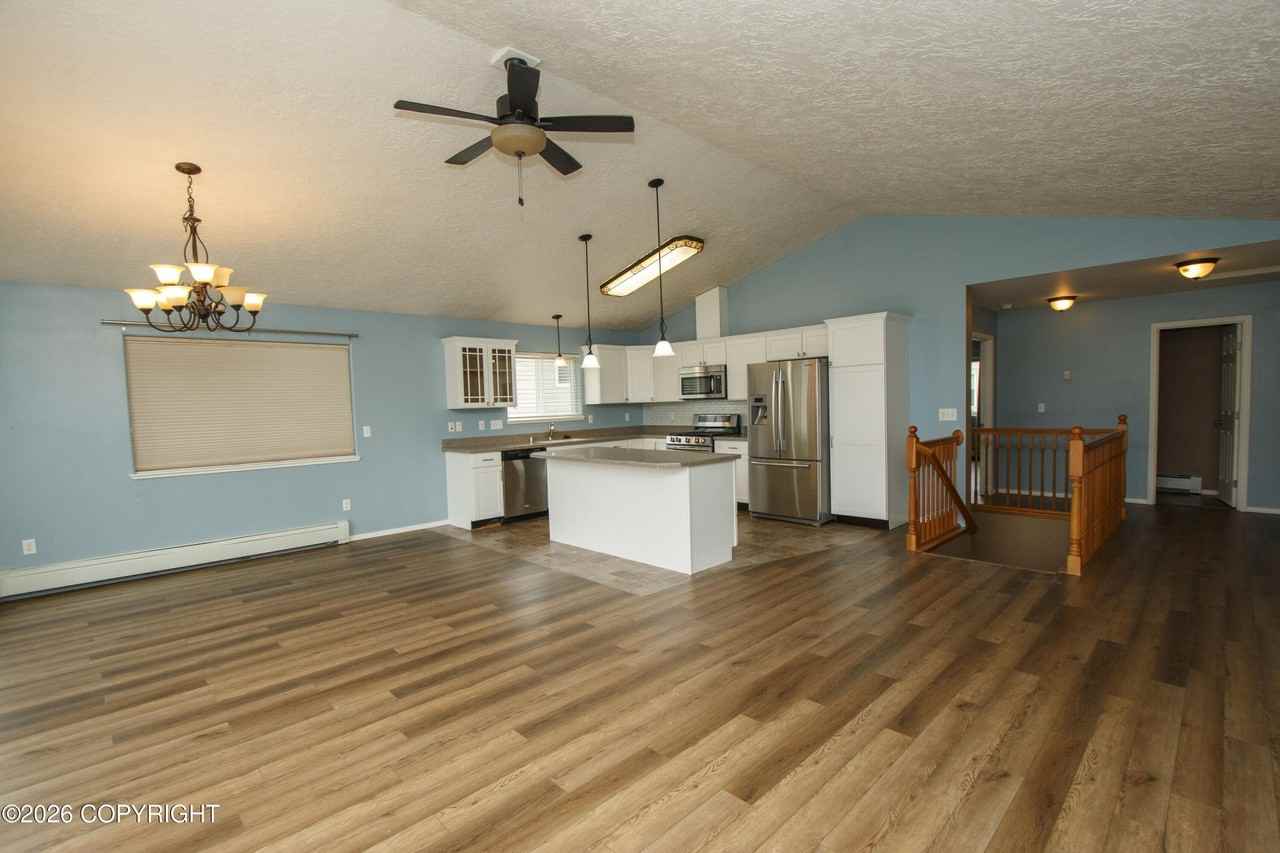 20757 Mountain Vista Dr - Photo 6 of 30